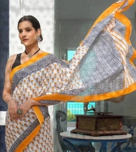 Sari Tradicional Kanjivaram de Lino, Algodón y Seda KV con Estampado Gráfico y Digital, Sin Arrugas, para Fiestas de Otoño - Product Image 3