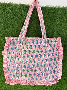 Sac fourre-tout élégant en coton matelassé vintage avec fermeture éclair, fait main, imprimé, sac à bandoulière pour le bureau, l'université, le shopping et le quotidien - Product Image 3