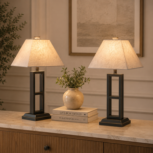 Lámpara de Mesa de Metal con Doble Marco y Base Geométrica de Hierro Abierta, Pantalla de Tela Premium, Iluminación Ambiental Cálida para Interiores Refinados - Product Image 1