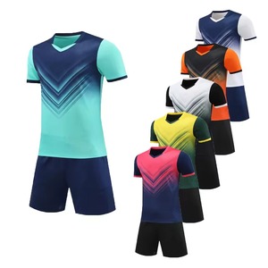 Ensemble maillot et short de football pour homme, vert et jaune dégradé, col en V, sublimé, anti-humidité, coupe athlétique, toutes saisons - Product Image 6
