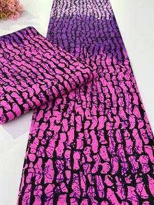 Tela de Algodón con Estampado Africano Multicolor Maputo de Alta Calidad con Patrones Vibrantes, Ideal para Ropa, Bolsos y Vestidos - Product Image 6