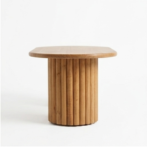 Table basse ovale en teck massif artisanal moderne avec base cannelée, écologique, pour salon - Product Image 2
