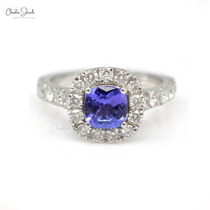 Élégante bague de fiançailles en or blanc massif 14 carats avec halo de diamants pavés naturels de 1,50 CTW et pierre de tanzanite taille coussin, taille US-7 - Product Image 1