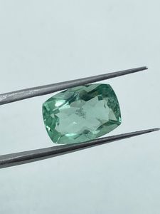 Natural Rectangular Cut Top Quality Fluorite Green <b>Colour</b> 8.57Cts For Jewelry Making - Product Image 1