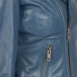 Blouson en cuir à texture de peau de léopard sur mesure pour femmes Nouveau style Mode décontractée Grande taille Bomber pour femmes Blouson d'hiver - Product Image 6