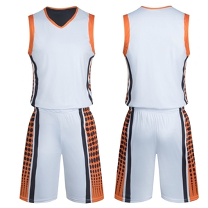 ชุดบาสเก็ตบอลสำหรับเยาวชน - ชุดเสื้อเจอร์ซีย์และกางเกงขาสั้นแบบแห้งเร็ว - ชุดกีฬาตาข่ายระบายอากาศสำหรับเด็กสำหรับการฝึกซ้อมและการแข่งขัน - Product Image 1
