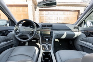 Mercedes-Benz E-63 AMG Sedán 2008 - Product Image 4