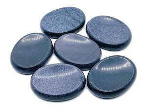 Pierre de méditation ovale en Goldstone bleu poli, pierres de cristal, pierre précieuse naturelle, objet d'art et de collection, matériau artisanal durable - Product Image 4