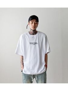 เสื้อยืดผู้ชายสีขาวทรงปกติ แขนสั้น คอกลม สไตล์สตรีทแวร์ ผ้าเจอร์ซีย์คอตตอน 100% ระบายอากาศได้ดี เป็นมิตรต่อสิ่งแวดล้อม - Product Image 1