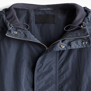 Veste coupe-vent ultra-légère et pliable pour homme, coupe ajustée, imperméable, idéale pour la montagne et les voyages, veste de pluie pour l'extérieur - Product Image 3