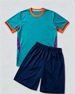 Maillot de football personnalisé pour homme 100 % polyester respirant col rond manches courtes uniforme de football d'été impression numérique rapide - Product Image 1