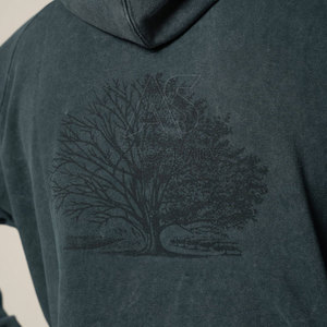 Sweat à capuche en coton premium pour l'hiver avec tissu polaire doux, design léger et écologique pour un style inspiré du streetwear - Product Image 6