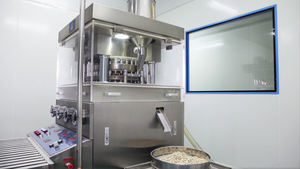 Crema Herbal para las Venas de las Piernas, Gel Relajante para los Meridianos y las Venas, Crema para Aliviar la Fiebre en las Piernas - Product Image 5