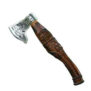 Hache de survie multi-usage artisanale en acier industriel à haute teneur en carbone, manche en bois de rose, personnalisable - Product Image 1