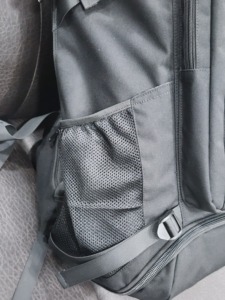 Mochila de Senderismo Negra Ligera de Nailon para Exteriores, Sistema de Espalda Ergonómico, Softshell Unisex, Bolsas de Viaje para Deportes y Camping - Product Image 4