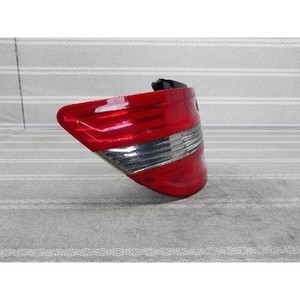 Luz Trasera Izquierda Usada Clase B A1608202564 - Product Image 2