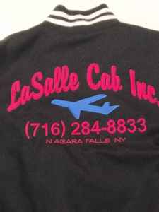 Chaqueta universitaria estilo bomber con letras bordadas personalizadas, chaqueta universitaria estilo béisbol, chaqueta universitaria Old Friends School. - Product Image 3