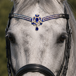 Couronne élégante de luxe en cristal bleu saphir à 5 rangs, en forme de V, pour fronture de cheval, en cuir rembourré fait main sur mesure - Product Image 1