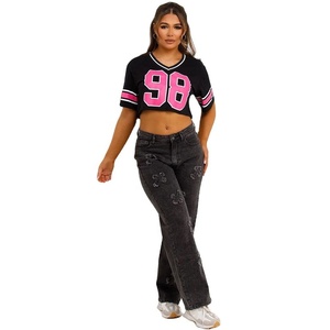 เสื้อฟุตบอลครอปท็อปสีดำสำหรับผู้ชาย สีชมพู 98 คอวี แขนสั้น ไซส์พลัส ทรงหลวม สกรีนชื่อทีมได้ ผ้าตาข่าย แห้งเร็ว - Product Image 3