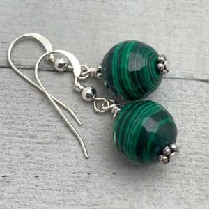 Boucles d'oreilles pendantes classiques en turquoise, certifiées IGI, en laiton plaqué or, serties clos, pour mariage, fête, anniversaire - Product Image 2