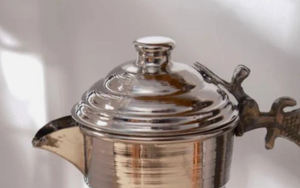Carafe en cuivre artisanale de style ottoman Maras Turquie, avec couvercle, pour service de boissons, Surahi, écologique, 2000 ml, pour hôtel - Product Image 5