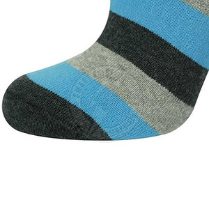 Chaussettes d'équitation sur mesure légères et de haute qualité - Créez votre propre design avec des couleurs et des tailles personnalisées pour hommes - Product Image 3