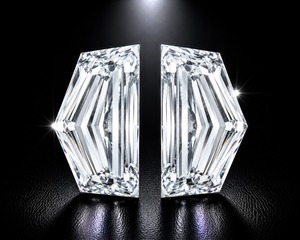Diamant de laboratoire de qualité supérieure, taille Cadillac, blanc étincelant, pierre brute, excellente taille, gemme premium pour la fabrication de bijoux fins - Product Image 1