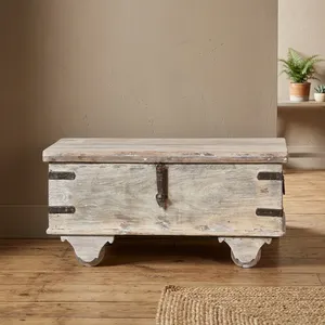 Vintage Heritage Reclaimed Wooden <b>Storage</b> Trunk <b>Chest</b> Box Coffee Table with Metal Fittings for Farmhouse Bedroom Living Room - Product Image 4