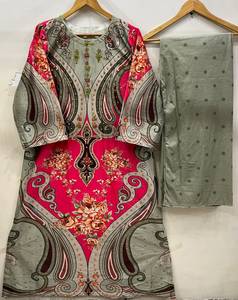 2026 Meistverkaufte Damen-Winterbekleidung Shalwar Kameez Anzüge Winterbekleidung für Frauen Shalwar Kameez Damen Bestickte Samtstoffe - Product Image 5