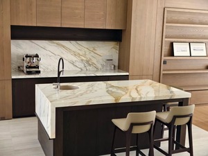 MiyaStone - Losa Grande Artificial de Cuarzo Calacatta Gold Impresa en 3D para Proyectos de Hoteles y Villas de Alta Gama - Product Image 3