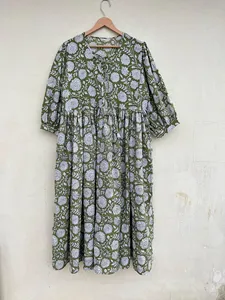Elegante Vestido Midi Boho Verde Floral Hecho a Mano con Cuello de Lazo y Estampado Étnico, Vestido Casual - Product Image 5