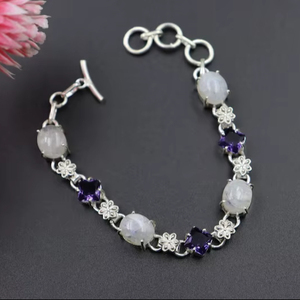 Pulsera de Plata con Dijes de Piedra Lunar Ovalada Natural y Amatista, Joyería de Lujo para Mujer, Hecha a Mano, Regalo de Aniversario - Product Image 1
