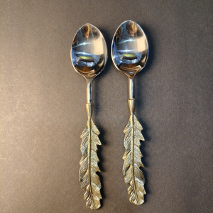 Ensemble de cuillères à dessert en acier inoxydable poli miroir avec manche en plumes dorées de luxe pour cadeaux de mariage et décoration de table royale - Product Image 2