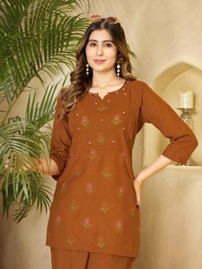Conjunto de Kurta de Algodón Marrón Bordado con Pantalones Rectos para Mujer, Ropa Casual, Corte Holgado, Largo hasta el Tobillo, Estilo Indio-Pakistaní - Product Image 3