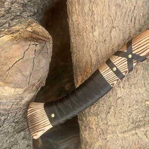 Hacha Vikinga Histórica Industrial, Hecha a Mano, con Cabeza de Acero, Mango de Madera y Empuñadura de Cuero, de Alta Calidad, Regalo Temático Nórdico Tradicional - Product Image 6