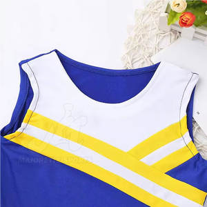 Créez Votre Propre Tenue d'Équipe : Robe de Cheerleading en Tissu Doux pour l'Entraînement - Product Image 4