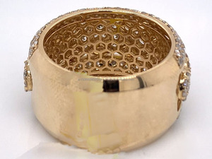 แหวนเงินแท้ 925 ประดับมอสซาไนต์ทรงฮิปฮอป ดีไซน์ดอกไม้ ชุบโรเดียม เหมาะสำหรับทั้งชายและหญิง ของขวัญเครื่องประดับสุดหรูสำหรับเขา/เธอ - Product Image 3