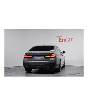 BMW Serie 5 530i XDrive M Sport 2023, Volante a la Izquierda, Caja de Cambios Automática, 87,176 km - Product Image 3