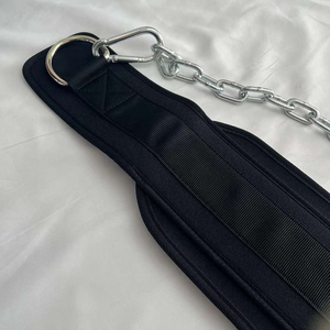 Ceinture de musculation personnalisée robuste avec chaîne en acier et rembourrage en néoprène pour protection professionnelle, idéale pour la force athlétique et la gym (vente en gros) - Product Image 4