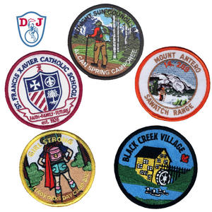 Parches Bordados Personalizados con Emblemas de Boy Scouts para Uniformes de Boy Scouts y Girl Scouts - Product Image 1