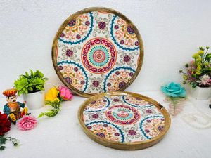 Suministro de catering decorativo para el hogar Bandejas impresas personalizadas de madera para servir a la venta desde la India - Product Image 3