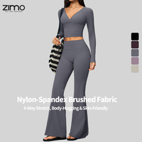 Ensemble XL personnalisé OEM : Haut de yoga à col en V et manches longues, pantalon évasé taille haute, respirant, séchage rapide, léger et écologique