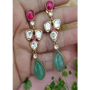 ต่างหูแฟชั่นคอลเลคชั่นหรูหรา คุณภาพสูง ประกายระยิบระยับ ดีไซน์โดดเด่น เหมาะสำหรับผู้หญิง สวมใส่ในงานกลางคืน หรืองานปาร์ตี้ - Product Image 1