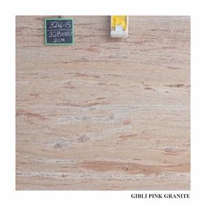 Dalles de granit rose Ghibli, pierre naturelle de qualité supérieure pour revêtements de sol, comptoirs et revêtements muraux - Product Image 2