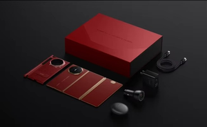 สมาร์ทโฟน Ultimate Design Mate Xt 5G รุ่นใหม่ล่าสุด แบตเตอรี่ 5000mAh Octa Core หน้าจอ OLED 7 นิ้ว 120Hz พับได้สามทบ - Product Image 4