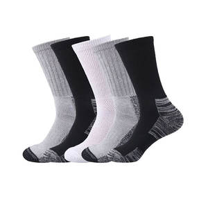 Chaussettes de sport d'hiver pour hommes de qualité supérieure, chaussettes de travail et de sport en nylon tricoté de haute qualité avec logo personnalisé, durables et respirantes - Product Image 1