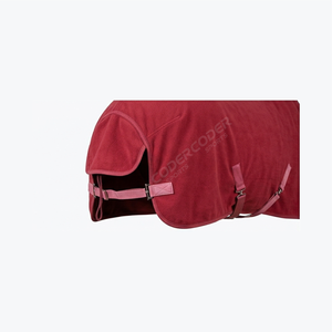 Couverture de cheval d'équitation de haute qualité, imperméable, coupe-vent, respirante, durable, fabrication OEM, couverture en polaire pour cheval - Product Image 3