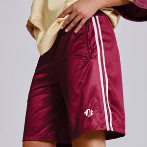 Shorts de football américain pour hommes en satin, taille élastique, panneau rayé, applique étoile, personnalisables, commande en gros OEM - Product Image 5