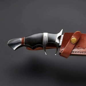 มีดทำมือเหล็กดามัสกัส ขนาด 15 นิ้ว ด้ามไมคาร์ต้า พร้อมบอสเทอร์สีเงิน - Product Image 2