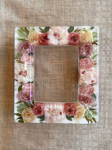 Luxury Resin <b>Photo</b> <b>Frame</b> with Premium Glossy Finish for Contemporary Home Decoration - Product Image 3